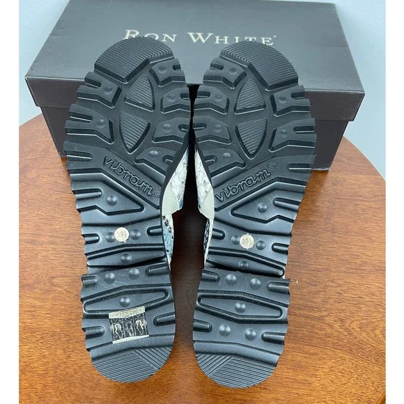Ron White Carley Pitone Sandals in Jeans Size 9